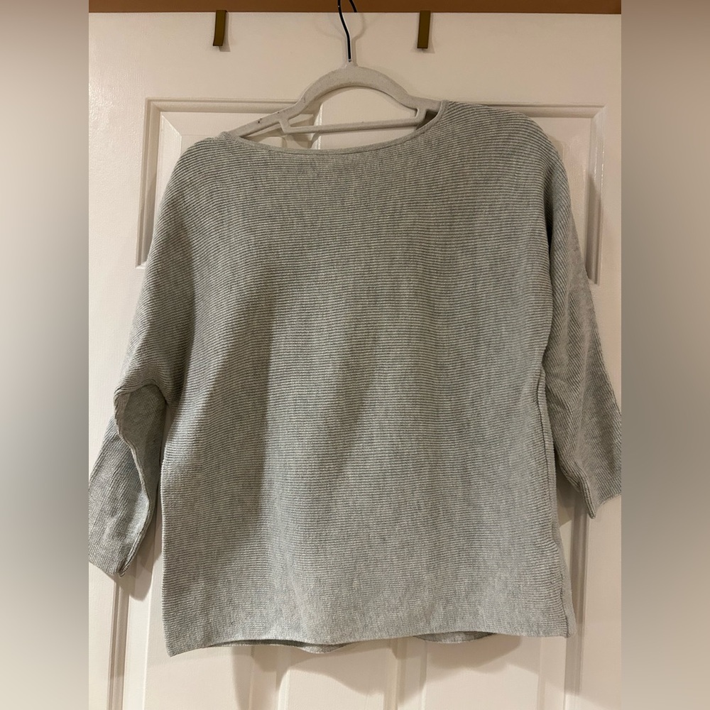H&M Basics Women's Gray Sweater, sz M